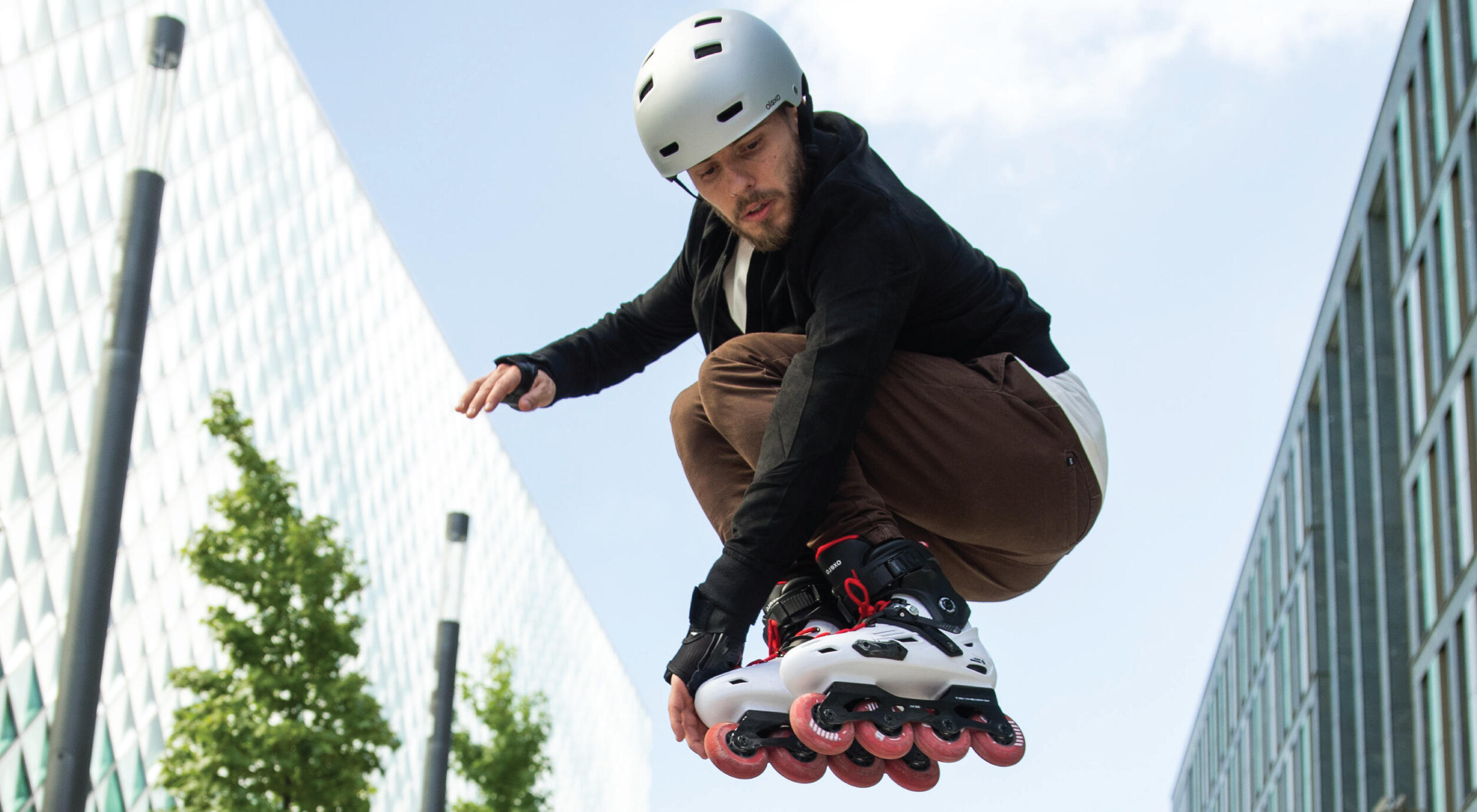 Skating shoes sales and helmet